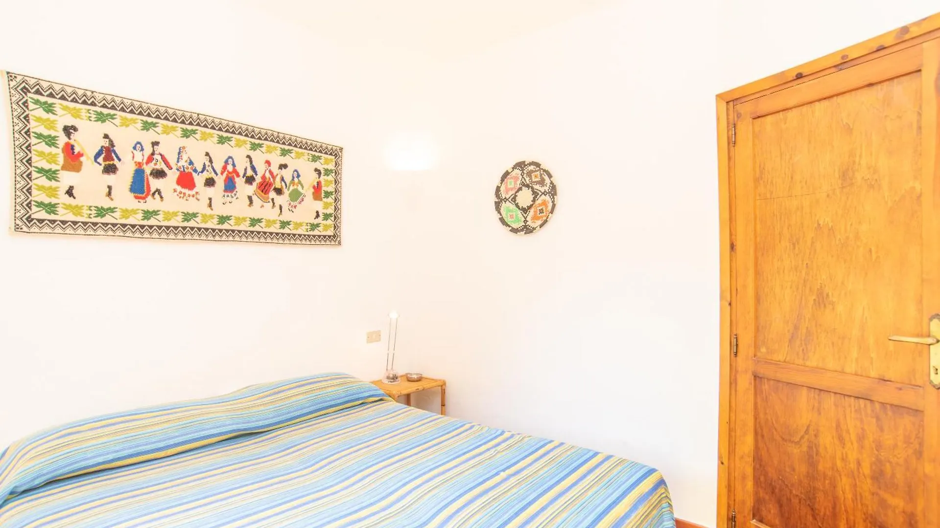 Apartment Ferienwohnung Flat La Quercia Palau Italien
